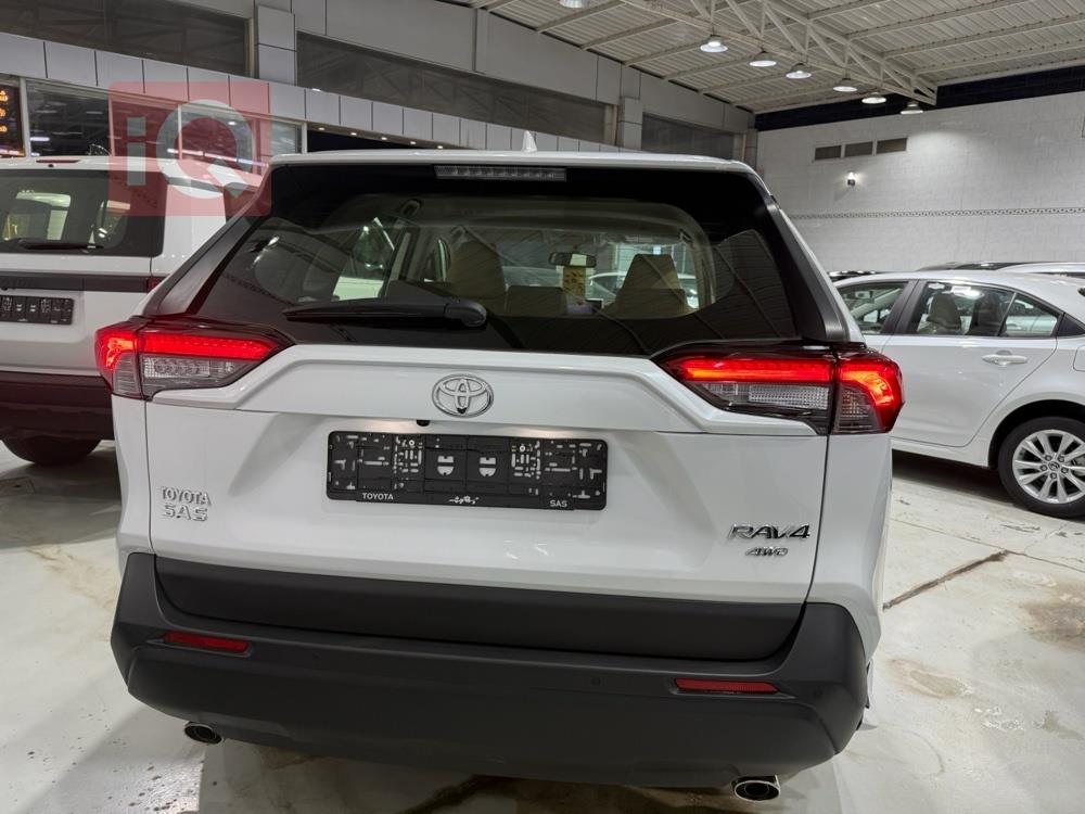 تويوتا راف 4